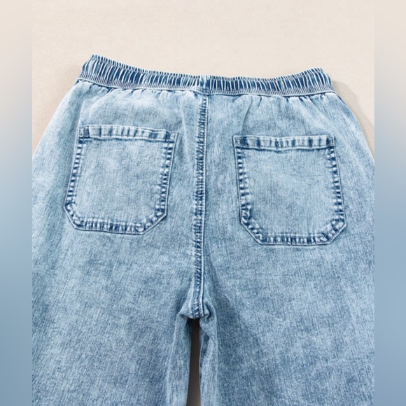 Mineral Wash Drawstring Waist Loose Denim Pants - Picture 5 of 6